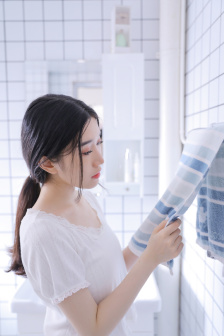 欧美一区二区三区成人久久片